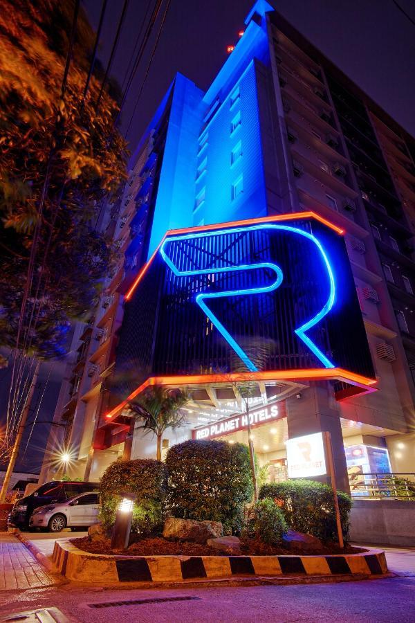 Red Planet Makati Avenue Manila Hotel Makati City Kültér fotó